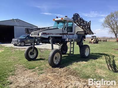 Spra-Coupe 3640 Self Propelled Sprayer