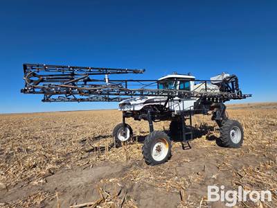 Spra-Coupe 4655 Self-Propelled Sprayer