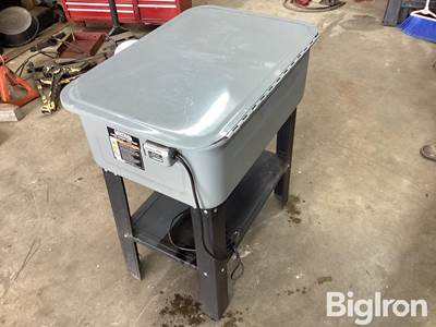 Central Machinery 20 Gal Parts Washer