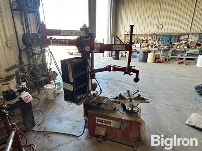 Coats 80x Rim Clamp X-Series Tire Machine