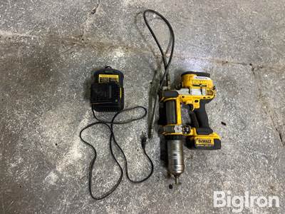 DeWalt 20 Volt Cordless Grease gun