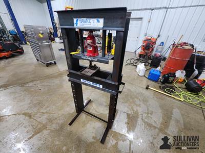 Hawke 60,000lb Shop Press