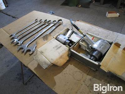 Ingersoll Rand 255A, 225 Air Impact Wrenches and Combo Wrench Set