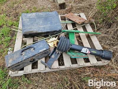 John Deere Cordless Grease Gun & Equipment Parts