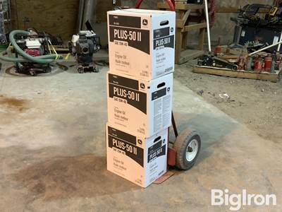 John Deere PLUS-50 II, SAE 15W-40 Premium Engine Oil