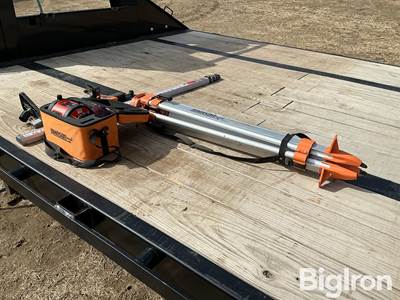 Johnson Rotary Laser Level w/Tripod