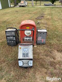 Lincoln Ideal arc 220 AC/DC Welder & Battery Chargers
