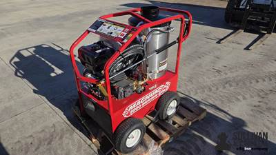 2026 Magnum 4000 Series Hot Water Pressure Washer