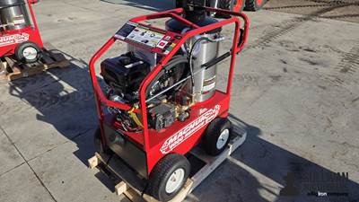 2026 Magnum 4000 Series Hot Water Pressure Washer