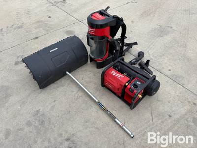 Milwaukee Backpack Vacuum, 2 Gal Compressor, QUIK-LOK Bristle Brush Attachment