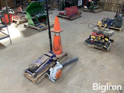 Napa 3.5T floor jack