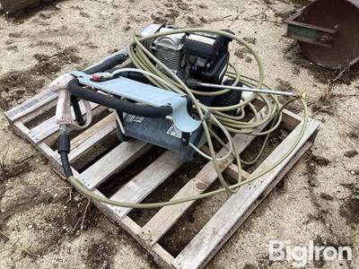 Simpson MSH3125-S Gas Powered Pressure Washer