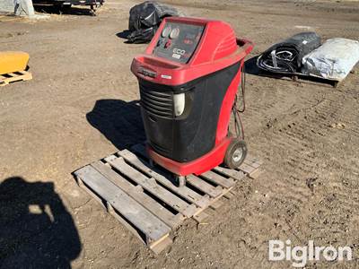 Snap-On ECO Plus Portable Air Conditioning Service Center