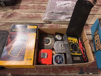 Multi Meters & Tape Measures