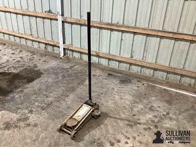 Hydraulic Floor Jack