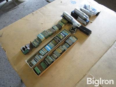 Thread Dies & Taper Sleeves