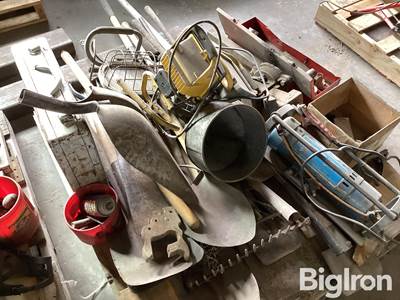 Tools, lights, & handled tools