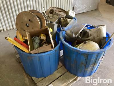 helmets & tie down straps