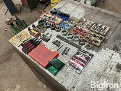 Screw Extractors & Rethreading Taps