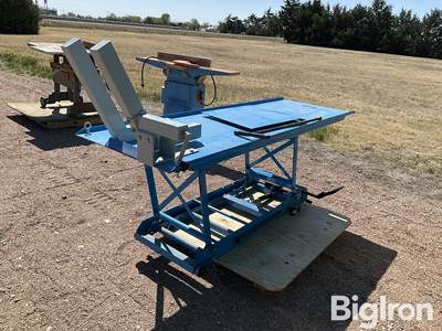 Manual/Hydraulic Motorcycle Lift