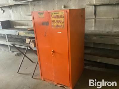 Flammable Liquid Storage Cabinet w/ Folding Stand