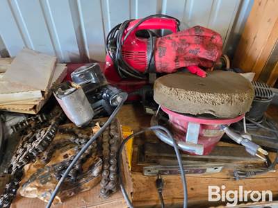 Assorted Power Tools