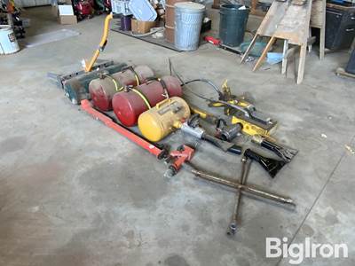 Tire Blaster/Air Tank Combo & Tire Repair Equipment