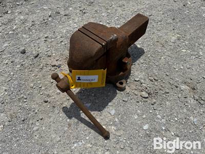 Bench Vise
