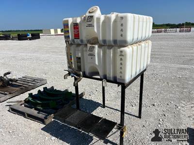 Bulk Oil Tanks w/ Stands