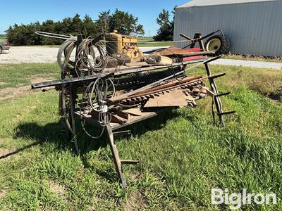 5-level iron rack w/contents