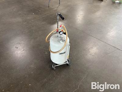 Roughneck Fluid Transfer Pump