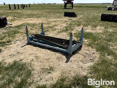 Shipping Stand & T-Posts
