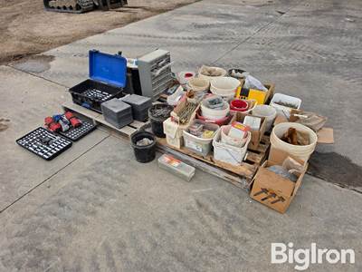 Tools & Hardware