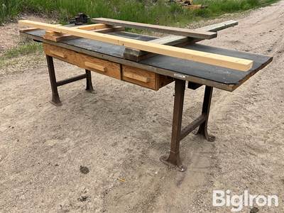 8’ Woodworking Bench w/Tools