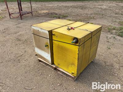 120-Gal Bulk Oil Tanks