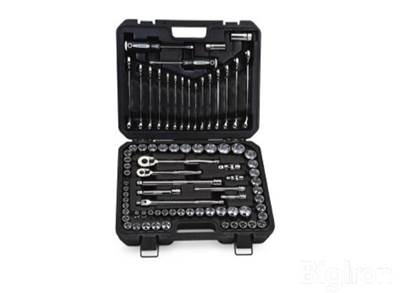 Case CE Branded - 80-Piece Field Service Kit