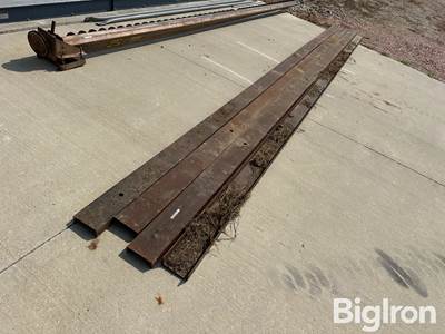Steel Channel Iron Pieces