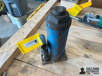 Bottle Jack