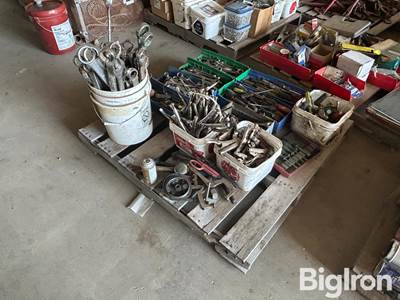 Vice Grips, End Wrenches, Screw Drivers & Other Tools