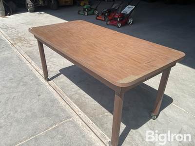 Shop Table