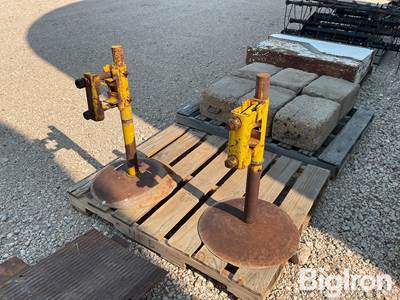 Jack Stands