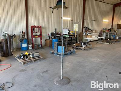 Telescoping Shop Light