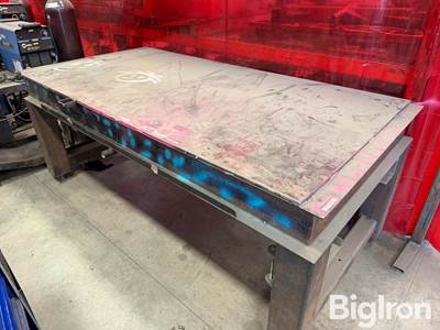 Welding table