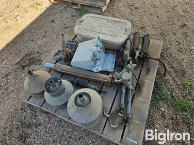 Electric Grease Gun, Hydraulic Cylinder And Other Items