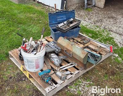 Pallet of Misc Tools