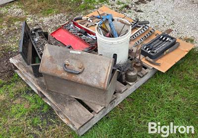 Pallet of Misc Tools