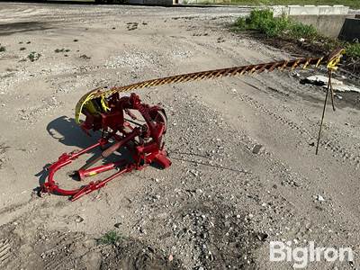 New Holland 451 9' 3-Pt Sickle Mower
