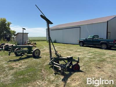 Oliver 22A 7’ Sickle Mower