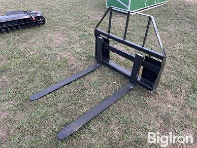 2026 AGT SAII100 4"X48" Pallet Forks Skid Steer Attachment