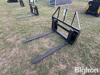 2026 AGT SAII100 Pallet Forks Skid Steer Attachment, 4"X48" Adjustable Forks